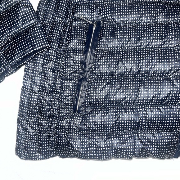 Devernois, French Black and Gray Women's Puffer Jacket - Picture 3 of 10